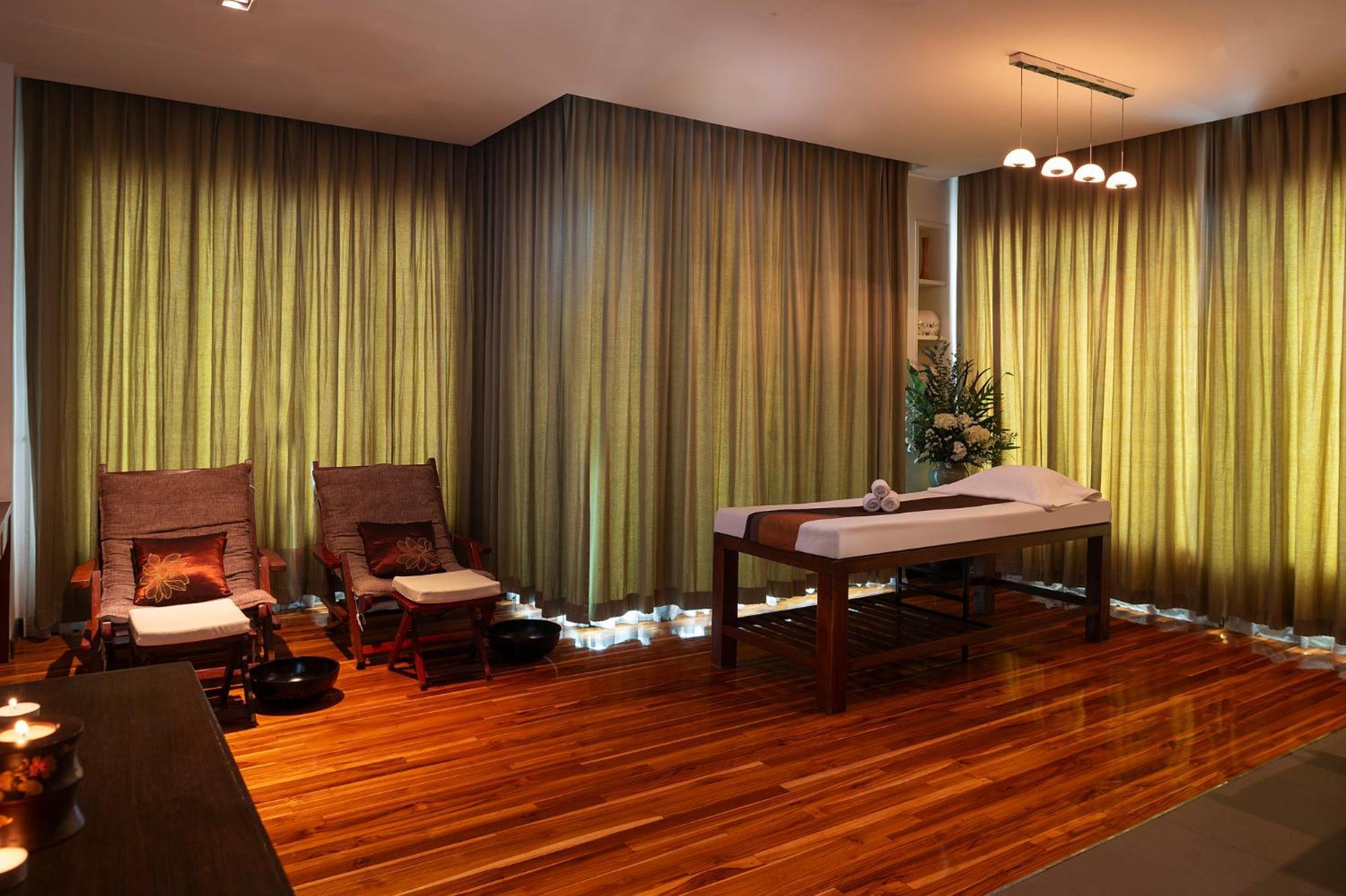 Lumen Bangkok Srinakarin Hotel Ngoại thất bức ảnh