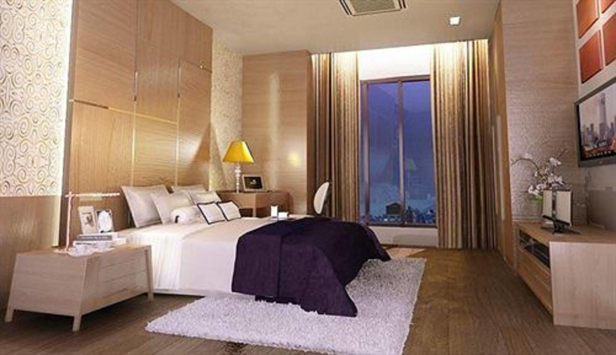 Lumen Bangkok Srinakarin Hotel Ngoại thất bức ảnh